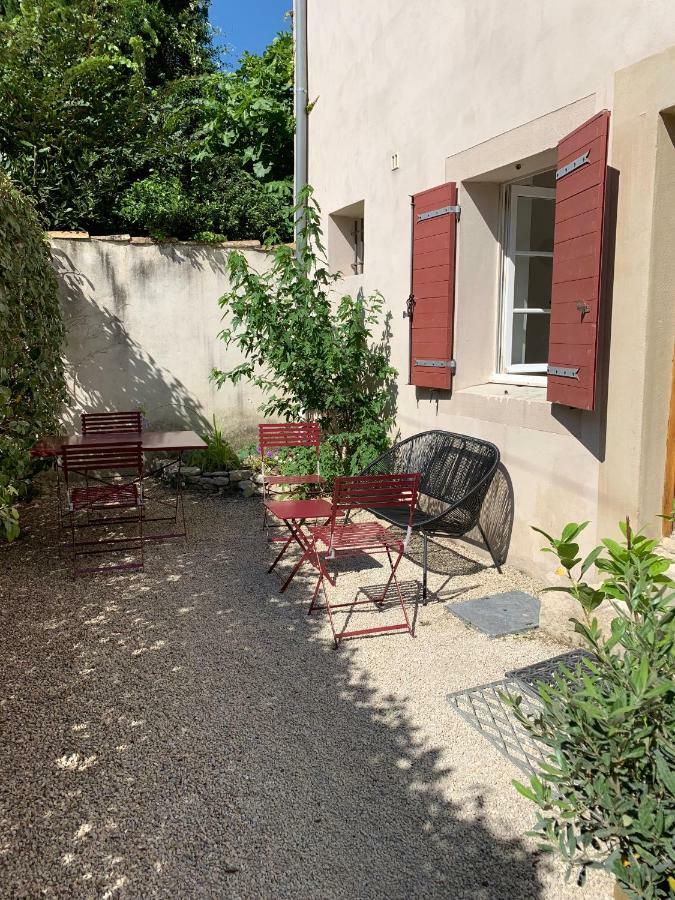 Les Cigales Villa LʼIsle-sur-la-Sorgue Buitenkant foto